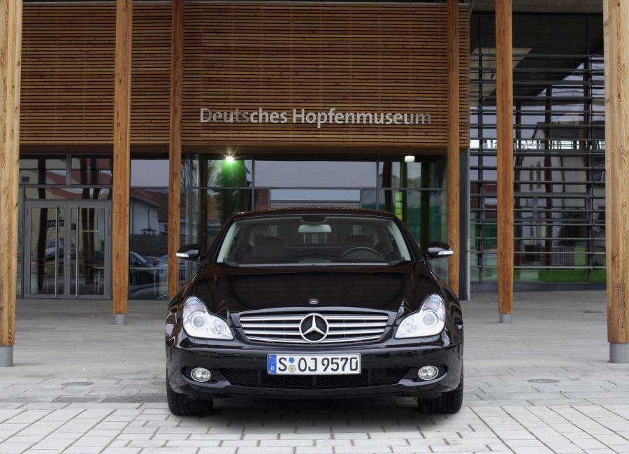  Mercedes-Benz CLS-Class 2005 года  (фото 10 из 343)